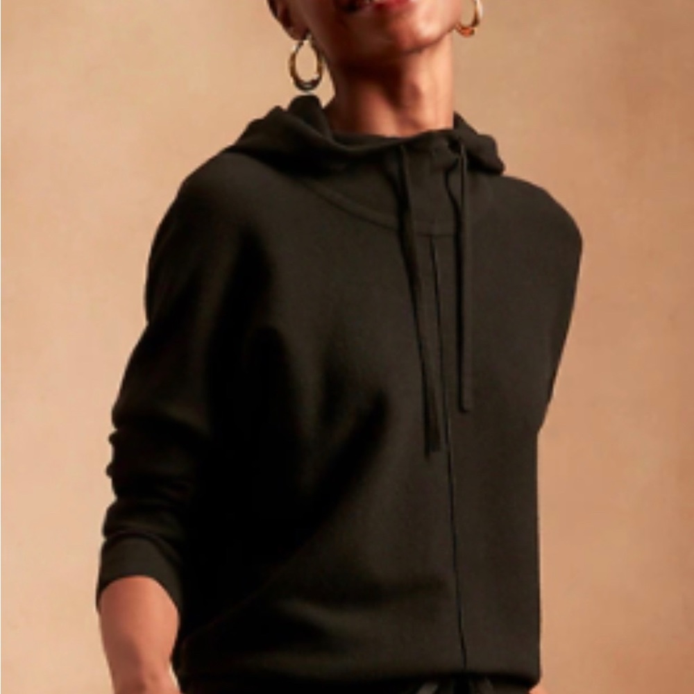 Banana Republic Black Serene Hoodie Sweater, Size S Petite